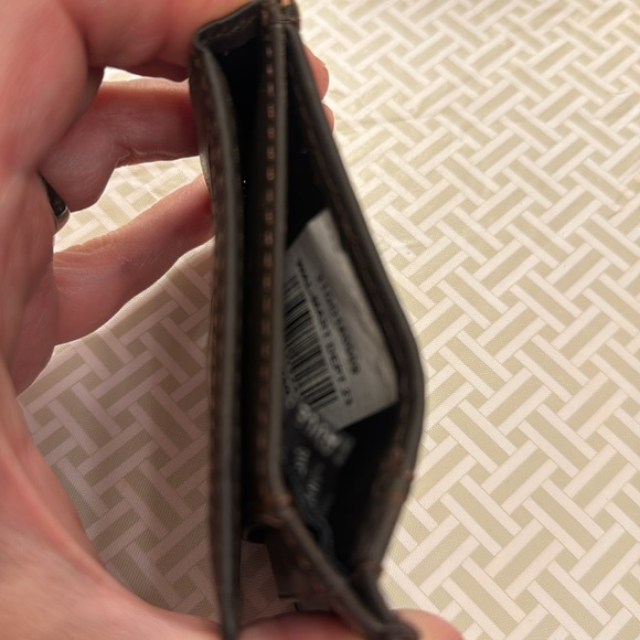 ☀️FINAL PRICE☀️ NWOT Dickies Men’s Wallet w/ Magnetic Closure - Picture 6 of 6